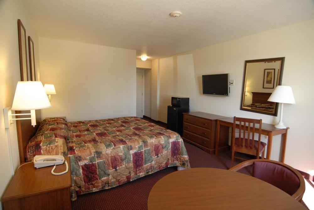Marina Inn & Suites Chalmette-New Orleans מראה חיצוני תמונה