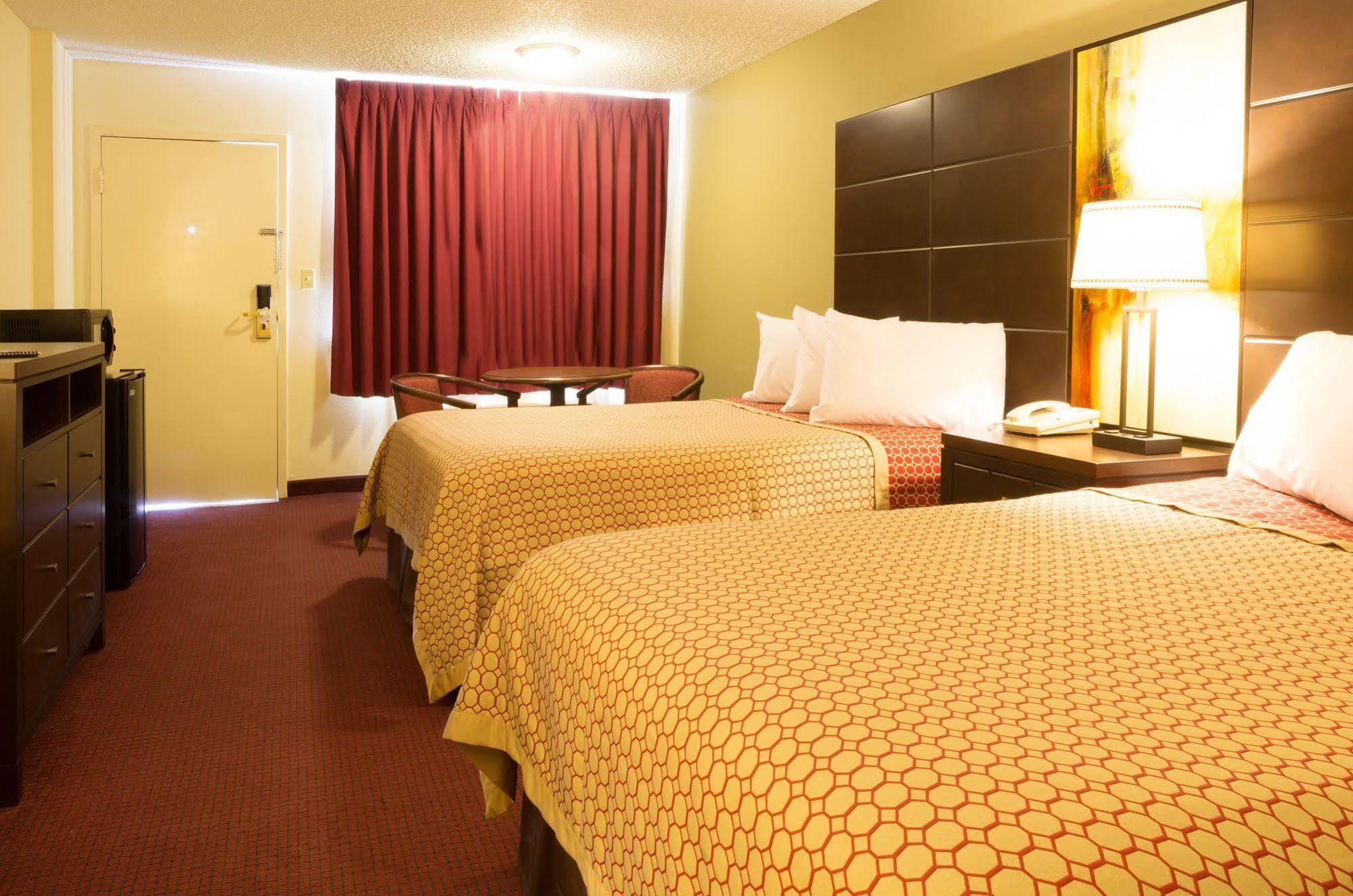 Marina Inn & Suites Chalmette-New Orleans מראה חיצוני תמונה